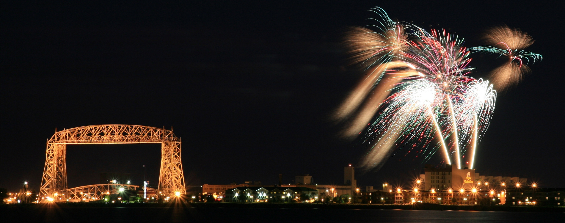 Duluth, MN - Fireworks