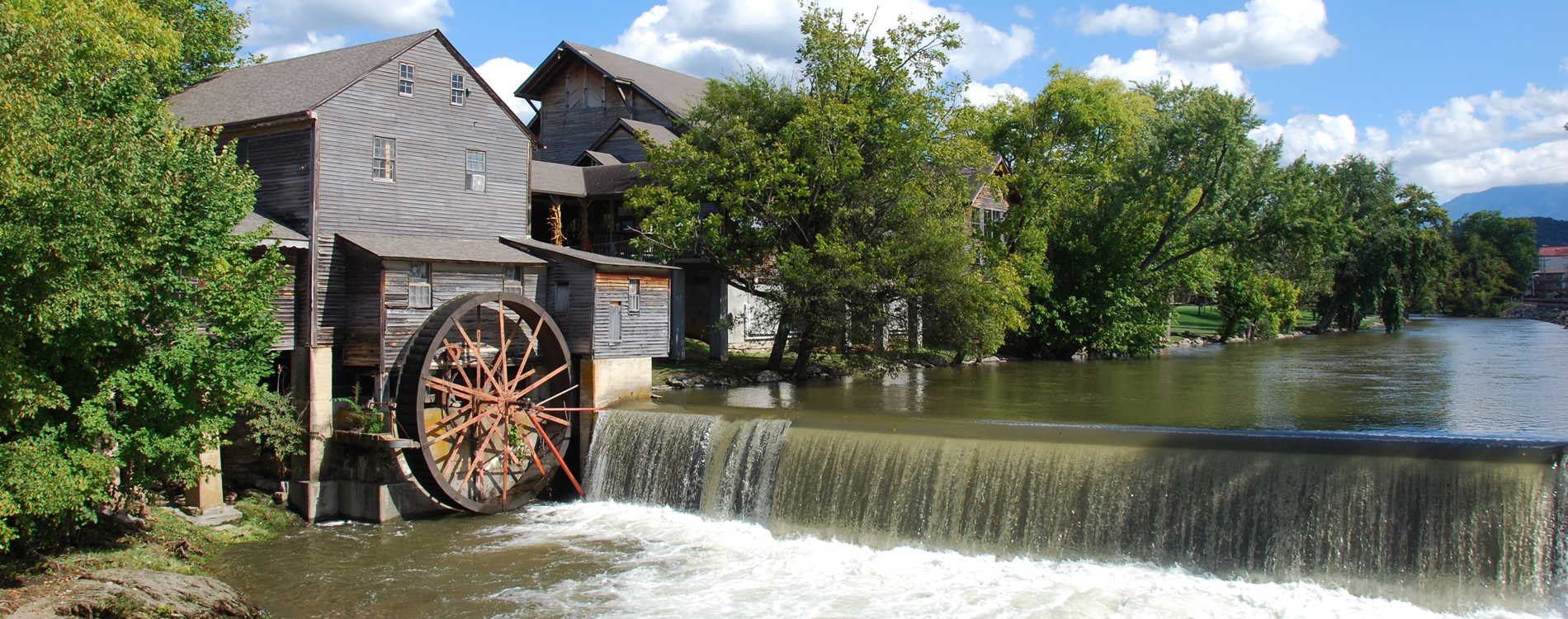 Pigeon Forge, TN - Old Mill and Waterfall